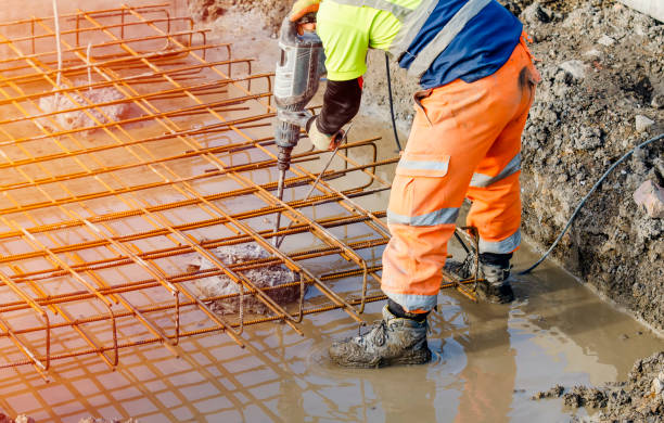 Best Concrete Driveway Installation in Coalinga, CA